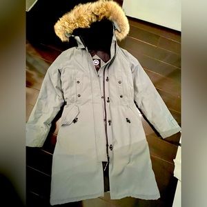 Canada Goose Kensington Parka - Women size Small